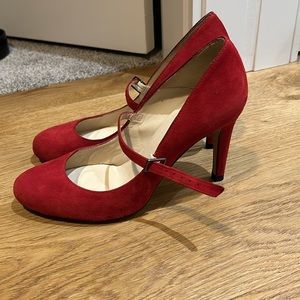 Browns Couture Red Mary Jane Heels 39